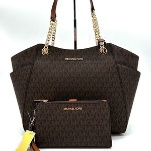 Michael Kors Large Jet Set Travel Chain Shoulder Bag & Double Zip Wallet Brown